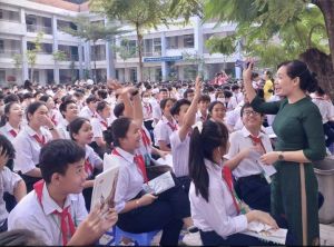 Bao giờ có giáo viên dạy môn tích hợp?