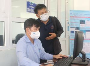 Giúp công nhân hiểu rõ hơn lợi ích của việc tham gia bảo hiểm xã hội