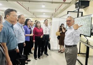 Actively apply science and technology to production and business