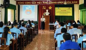 Hơn 200 cán bộ, đoàn viên thanh niên tìm hiểu về bảo hiểm xã hội, bảo hiểm y tế