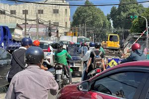 Mong thi công các nút giao đúng tiến độ để giảm ùn tắc