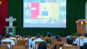 Đẩy mạnh hơn nữa tuyên truyền miệng và hoạt động báo cáo viên, thông tin viên