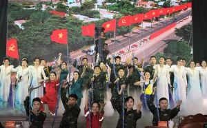Khai mạc Liên hoan nghệ thuật quần chúng “Vang mãi khúc quân hành”