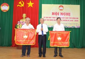 Tuyên dương 113 cá nhân, tập thể làm tốt công tác Mặt trận
