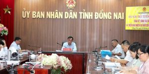 Thực hiện cải cách mạnh mẽ về công vụ, công chức