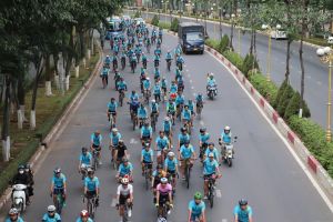 Gần 1 ngàn người đạp xe tuyên truyền 325 năm Biên Hòa - Đồng Nai