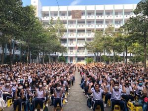 Hướng nghiệp cho học sinh khối 12 tại 55 trường THPT