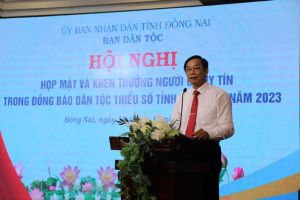 Đội ngũ người có uy tín trong đồng bào dân tộc thiểu số cần phát huy vai trò cầu nối giữa Đảng, Nhà nước với đồng bào
