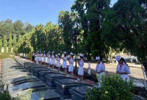 Thế hệ trẻ hướng về Ngày thành lập quân đội nhân dân Việt Nam