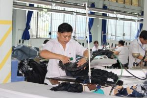 Phương án đề xuất tăng lương tối thiểu vùng, giảm bớt khó khăn cho người lao động