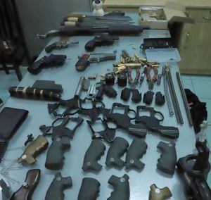 Vận động toàn dân chung tay thu gom vũ khí, vật liệu nổ