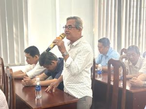 Đại biểu HĐND tiếp xúc cử tri sau kỳ họp