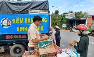 Promote programs bringing Vietnamese goods to rural areas