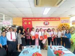 Thành lập 10 tổ chức cơ sở Đảng trong doanh nghiệp