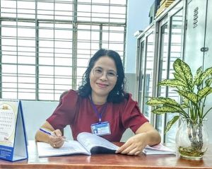 Cô giáo mê văn chương