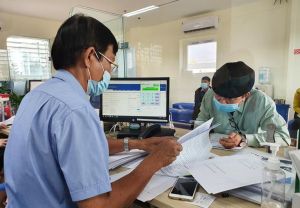 Sở Y tế tạm dừng hồ sơ đề nghị cấp Chứng chỉ hành nghề khám bệnh, chữa bệnh