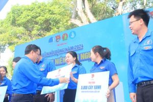 Khởi động năm thanh niên tình nguyện