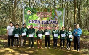 Nhiều tấm gương sáng trong lao động, sản xuất tại Tổng Công ty Cao su Đồng Nai
