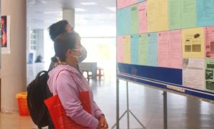 Nhộn nhịp thị trường lao động thời vụ dịp Tết