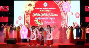 Sôi nổi nhiều hoạt động tại Hội Hoa xuân huyện Nhơn Trạch