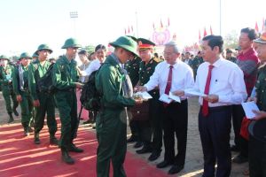 276 thanh niên H.Tân Phú lên đường nhập ngũ