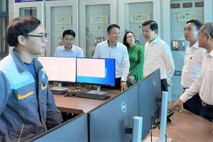 Lãnh đạo tỉnh làm việc tại Nhà máy thủy điện Phú Tân 2