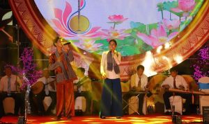 Biểu diễn đờn ca tài tử mừng Đảng, mừng Xuân Giáp Thìn 2024