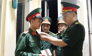 Đón Xuân với cán bộ chiến sĩ làm nhiệm vụ trực gác