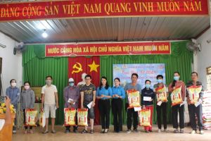 Đồng Nai chi khoảng 450 tỷ đồng chăm lo Tết cho đoàn viên, người lao động