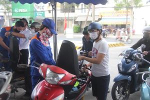 Giá xăng, dầu tăng trở lại sau Tết