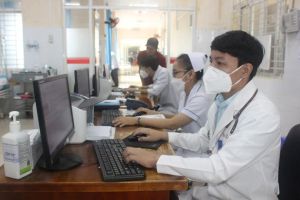 Nâng cao hơn nữa chất lượng khám chữa bệnh bảo hiểm y tế