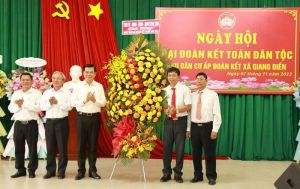 Đoàn kết lương giáo vì sự phát triển chung