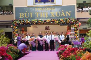 Trường TH-THCS-THPT Bùi Thị Xuân kỷ niệm 25 năm thành lập