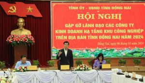 Provincial leaders meet with investors of industrial parks