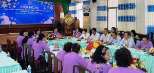 Hội Nữ trí thức tỉnh phấn đấu vận động xây dựng 2 cây cầu dân sinh