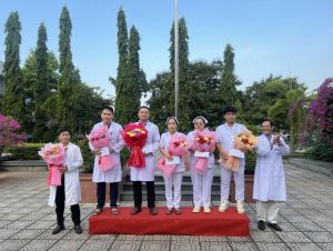 Bệnh viện Đa khoa khu vực Long Khánh khen thưởng ê kíp cứu bệnh nhân sau 90 phút ngưng tim