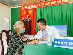 Cần quan tâm hơn đến chăm sóc sức khỏe người cao tuổi