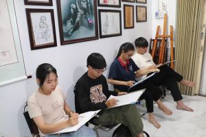 Kiên trì theo đuổi đam mê mỹ thuật