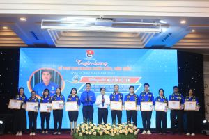 Chú trọng công tác xây dựng Đoàn