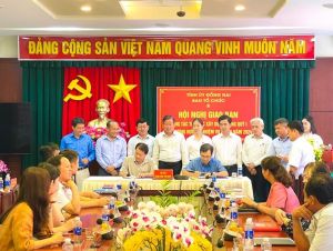 Ngành Tổ chức xây dựng Đảng ký kết giao ước thi đua năm 2024