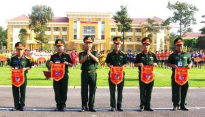 Cụm 4 lực lượng vũ trang Quân khu 7 khai mạc giải bóng đá, bóng chuyền