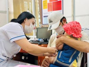 Bệnh lây truyền từ động vật sang người đang rất phức tạp