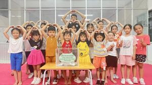 Nhà thiếu nhi Đồng Nai hướng về Điện Biên