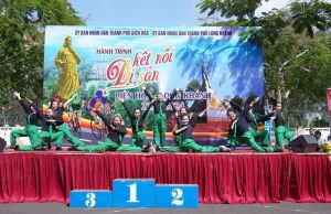 Nhiều hoạt động văn hóa mừng các ngày lễ lớn tại Long Khánh