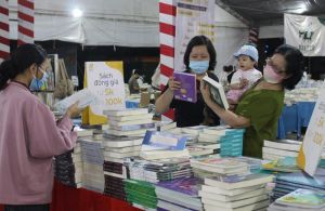 Phát triển phong trào đọc sách ở Biên Hòa từ Hội sách xuyên Việt