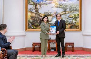 韓国の地方公務員代表団がドンナイを訪問した