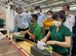 Khéo vận động thì thành công