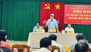 Đoàn đại biểu Quốc hội tỉnh lấy ý kiến góp ý sửa đổi, bổ sung Luật Dược, Luật Quy hoạch đô thị và nông thôn