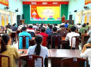 Tổ chức lớp sơ cấp lý luận chính trị năm 2024 cho 107 học viên