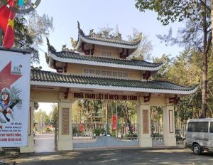 Sáng tác mẫu phác thảo Đài tưởng niệm các anh hùng, liệt sĩ tại huyện Long Thành